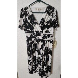 Evan Picone Dress Womens Size 6 Black and White Floral Lined Side Zip Up V Neck